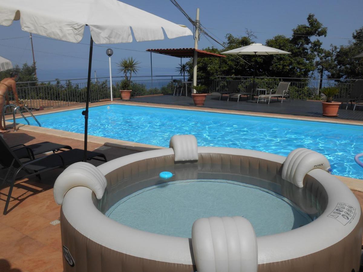 Al Villino Sunshine In Villa Con Piscina Ed Idromassaggio Sant'Alfio Bagian luar foto