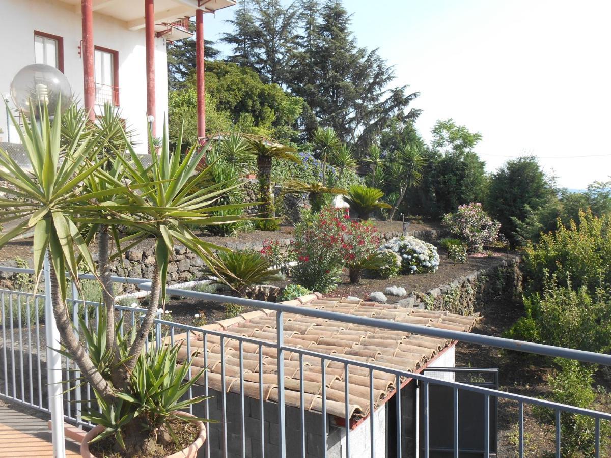 Al Villino Sunshine In Villa Con Piscina Ed Idromassaggio Sant'Alfio Bagian luar foto