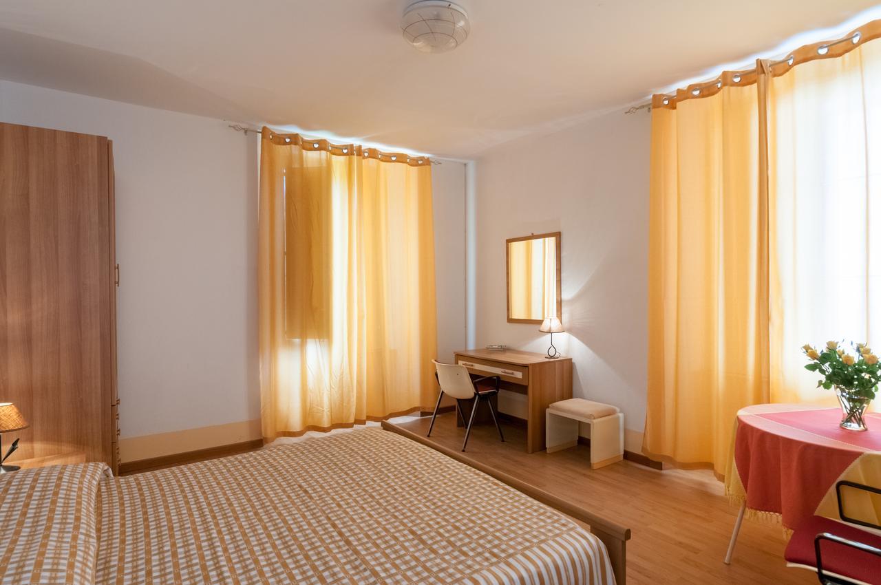 Al Villino Sunshine In Villa Con Piscina Ed Idromassaggio Sant'Alfio Bagian luar foto