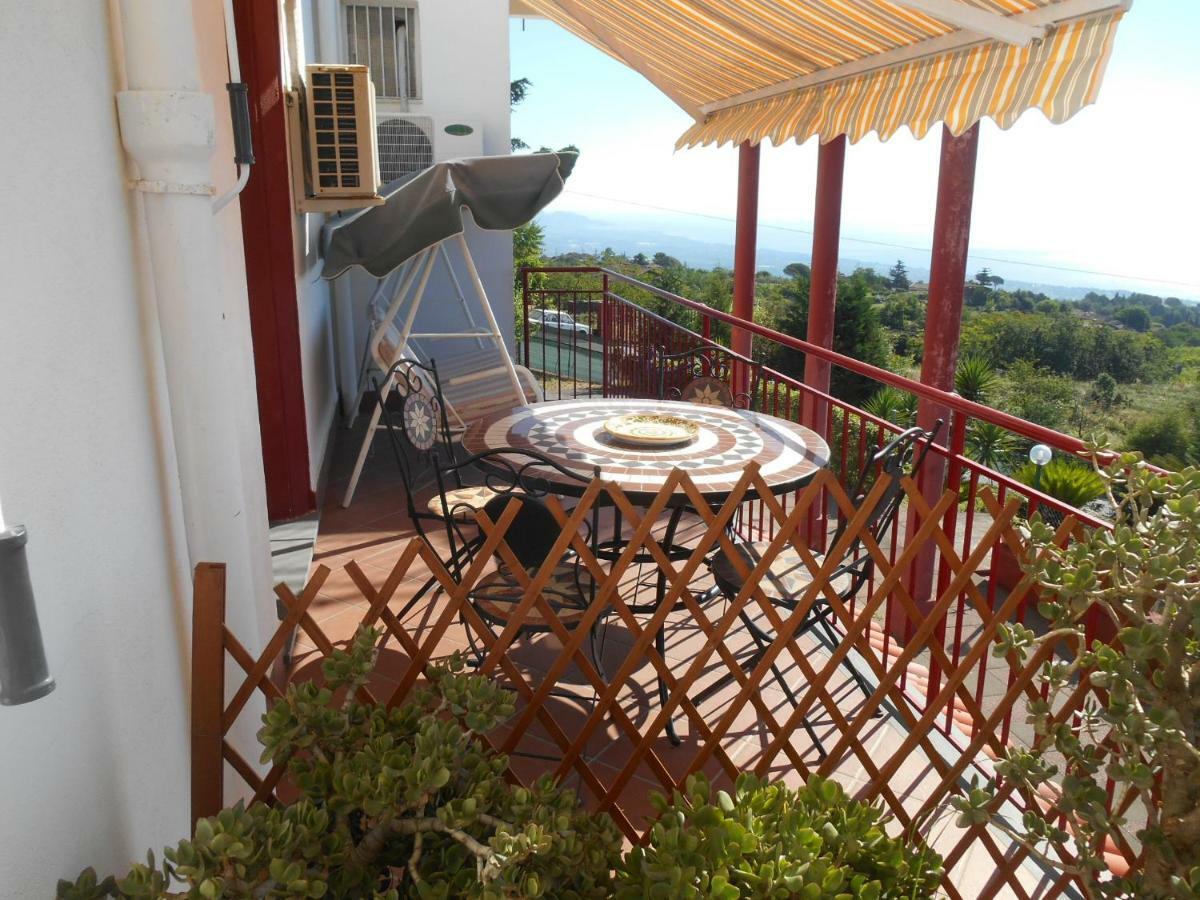 Al Villino Sunshine In Villa Con Piscina Ed Idromassaggio Sant'Alfio Bagian luar foto
